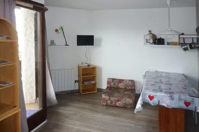 Image de Studio confortable pour 4 pers avec départ skis aux pieds