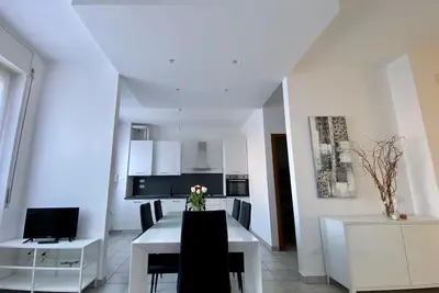 Image de Appartement moderne Luci & Stelle près du lac de Côme