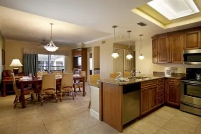 Image de Parc aquatique inclus! 2 Bed - 2 Bath resort Disney à quelques minutes!