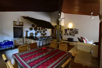 Villa privée face à la plage avec piscine, 4 chambres