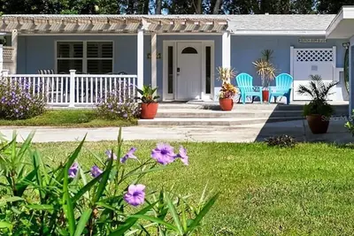 Image de De retour sur Vrbo! ! --- Cottage super mignon --- Privé et relaxant - Promenade / vélo à la plage