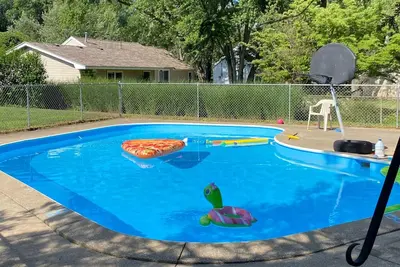 Image de Bienvenue à la maison * Près des plages du lac Mi et du centre-ville *