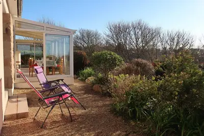 Image de Belle maison de vacances privée avec Wifi, Tv, terrasse, animaux admis et parking