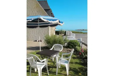 Image de Belle maison de vacances privée pour 3 personnes avec Wifi, Tv, terrasse, animaux admis et parking