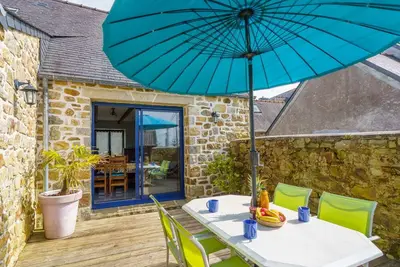 Image de Belle maison de vacances privée avec Wifi, Tv, terrasse, animaux admis et parking