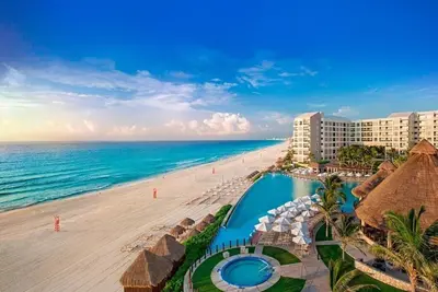 Image de Luxueux Westin Lagunamar. Vue sur l'océan. Disponible Noël 2020