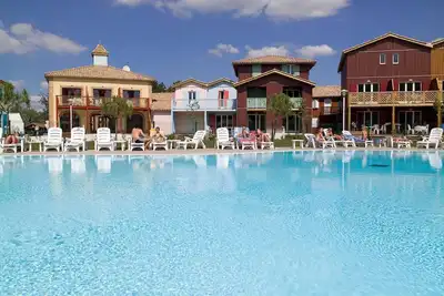 Image de Vacances en famille Bassin d'Arcachon - joli Appartement 3 ch avec piscine