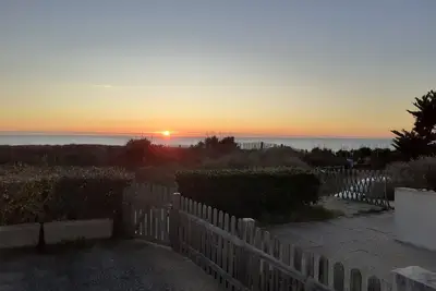 Image de Maisonnette avec terrasse à 20 mètres de la plage