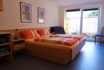 Image de Appartement 2 chambres, dépendance, Müller Thurgau - Schier, pension appartement