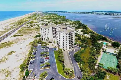 Image de Condo de luxe 5 étoiles au bord de l'eau, vue panoramique sur le golfe et l'intercoastal