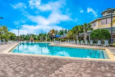 Image de 5 milles de Disney! Appartement de 3 chambres à Caribe Cove