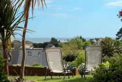 Image de Merveilleuse maison de vacances privée avec Wifi, Tv, terrasse, animaux admis et parking