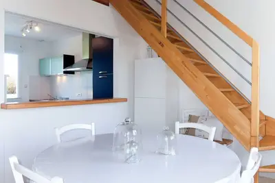 Image de Agréable appartement dans une maison de vacances avec Tv, terrasse, animaux admis et parking