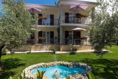 Image de Sun Park Studio, à 700 m de la mer, 3 personnes, jardin, WiFi gratuit, parking