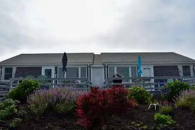 Image de Nouvelle liste de duplex 2020 avec droits sur la plage privée partagée de Fiddler's Green
