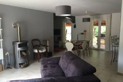 Image de Maison de plain-pied, 3 chambres, au calme en Ardèche
