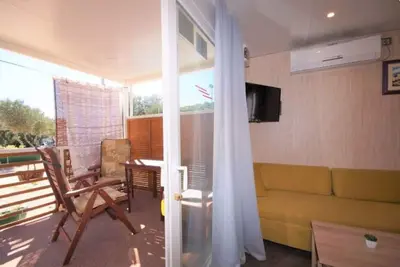 Image de Mobil home \"Suite Pearl\" 2 + 1 (2) avec piscine