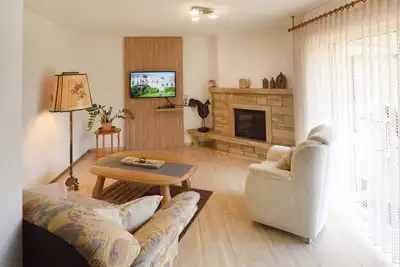 Image de Maison de vacances avec jardin, terrasse et cheminée