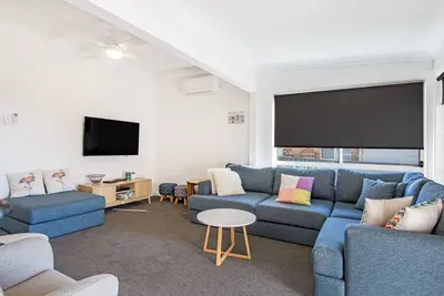 Image de Tilly's Retreat - Pet Friendly - 3 minutes de la plage
