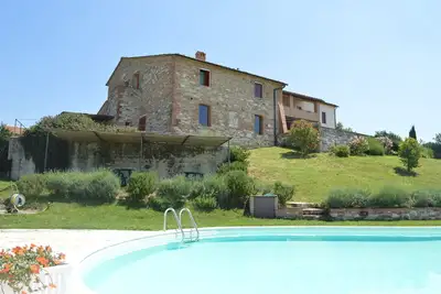 Image de Villa vue pleine campagne Crete senesi Sienne Florence Cortona Rome piscine