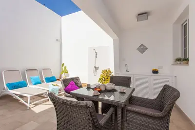 Image de Beach House Sa Torre, à 90 mètres de la mer.