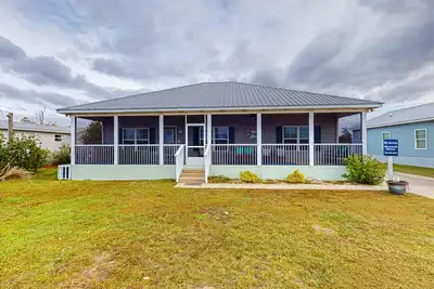 Image de Magnifique maison privée côtière, proche de tout et cour privée