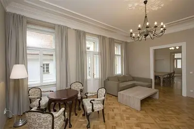 Le meilleur emplacement, le centre historique, Super-Classy grande 3-Br Appartement