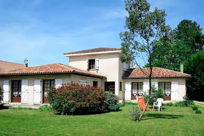Image de Belle maison de vacances privée avec Wifi, piscine privée, Tv, terrasse et parking