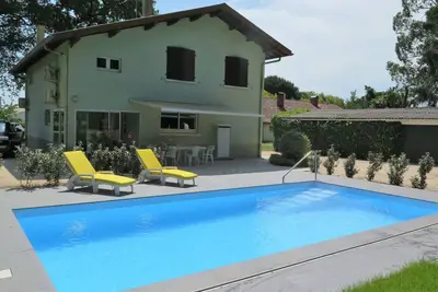 Image de Maison de vacances privée avec climatisation, piscine privée, Wifi, Tv, terrasse, parking