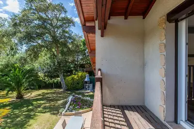 Image de Belle maison de vacances privée pour 6 personnes avec Wifi, Tv, terrasse, animaux admis et parking