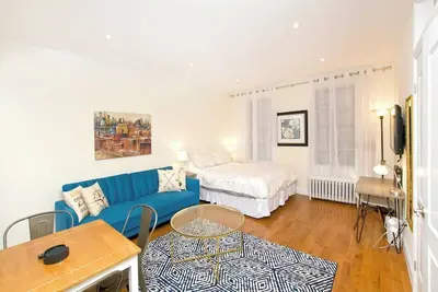 Image de East 33rd Street & Lexington Ave: Studio, 1 appartement Ba à New York, pour 3 personnes