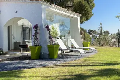 Villa Catalunya Vue Mer rénovée, 6 couchages 2 salles de bain, wifi, 100m plage