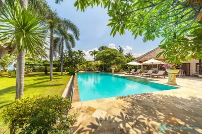 Image de Villa Segara Murti - Style classique avec personnel de villa privé!