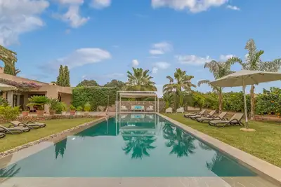 Image de New! Maison avec piscine privée, a seulement 15min de la plage, Buger, Majorque