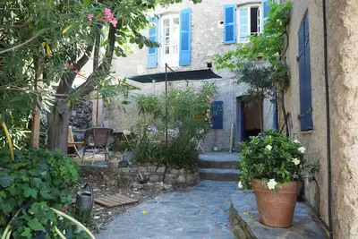Image de Maison De Caractere Dans Village Pieton De Balagne