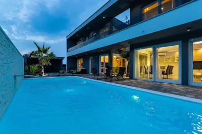Image de LuX Villa Nina avec piscine
