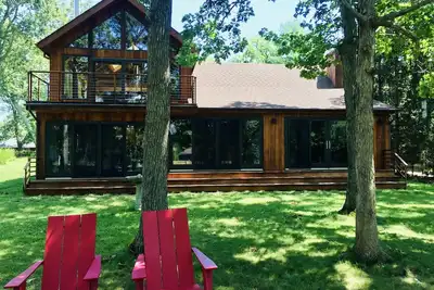 Image de Hamptons Loveshack. . .