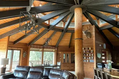 Image de Maison unique oĂą les buffles errent!