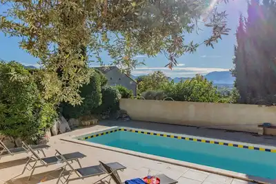 Image de Merveilleuse maison de vacances privée avec Wifi, piscine privée, Tv, terrasse et parking