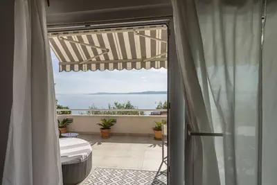 Image de Villa Lola avec piscine **** appartement pour 5