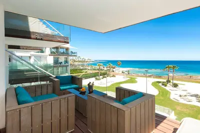 Image de Marina - 2Bed Aprt Ă distance de marche de Golden Sandy Beach