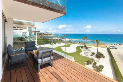 Image de Marisol - Exceptionnel appartement 2 chambres en bord de mer à 50m de la plage du golfe