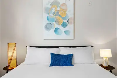 Image de Kasa | Dallas | Luxurious 1bd/1ba Downtown Apartment