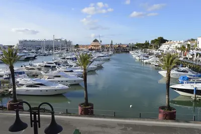 Image de Appartement RÉNOVÉ Avec Canaux Wifi / CÂBLE À Marina Vilamoura