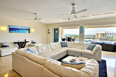 Image de Le bonheur visible. . . ~ 136 Mariners Club Key Largo