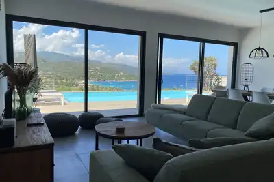 Image de Villa Pura Corsica: magnificent new sea\/ beachview villa all luxury and own pool