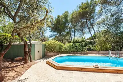 Image de Joli appartement pour 4 personnes avec piscine, Wifi, Tv, patio, animaux admis et parking