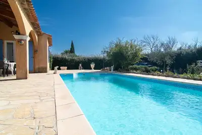 Image de Magnifique maison de vacances privée pour 4 personnes avec piscine privée, Tv, terrasse et parking