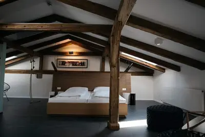 Image de Suite \"Maisonnette\" - non remboursable, excl. Petit déjeuner - arthotel Blaue Gans