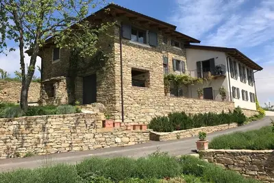 Image de Villa unique en Italie inexplorée avec vue sur l'Alp!